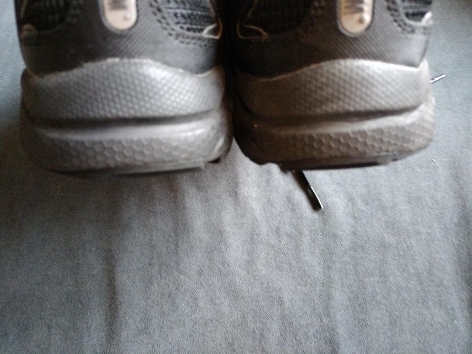 Buty sportowe MAGNUM wojskowe 42 kontraktowe