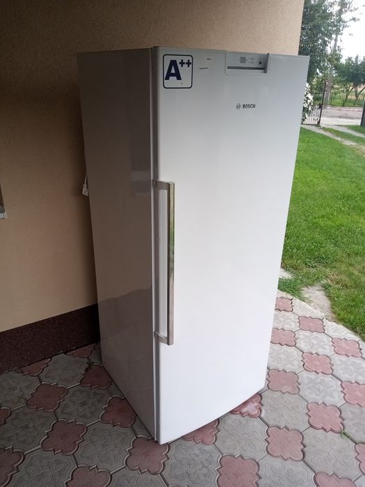Bocsh морозильна камера No Frost 70 см ширини б.у