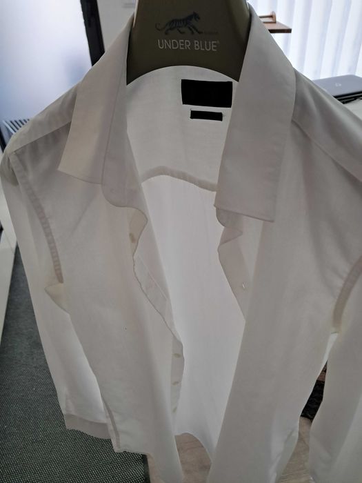Camisa branca para homem - Lefties - tamanho S (Slim fit)