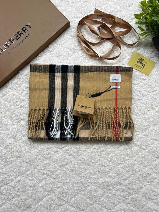 Szalik Burberry 100% kaszmir nowy