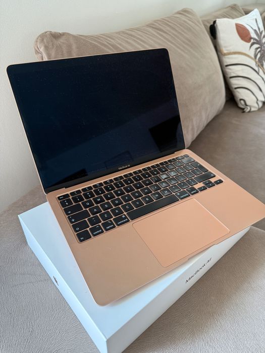 MacBook Air 13” | 8 GB RAM | 512 GB SSD | Złoty | Lekki | Okazja