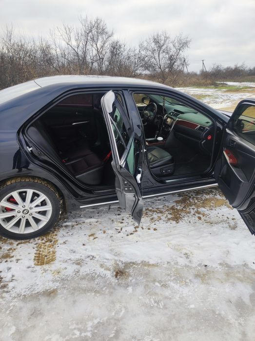 Toyota Camry 50  2011р