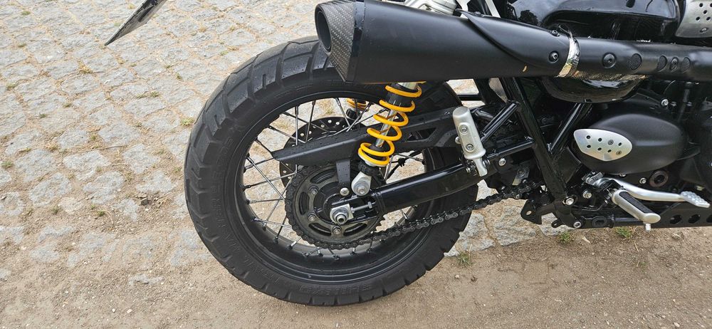 Triumph Bonneville/scrambler
