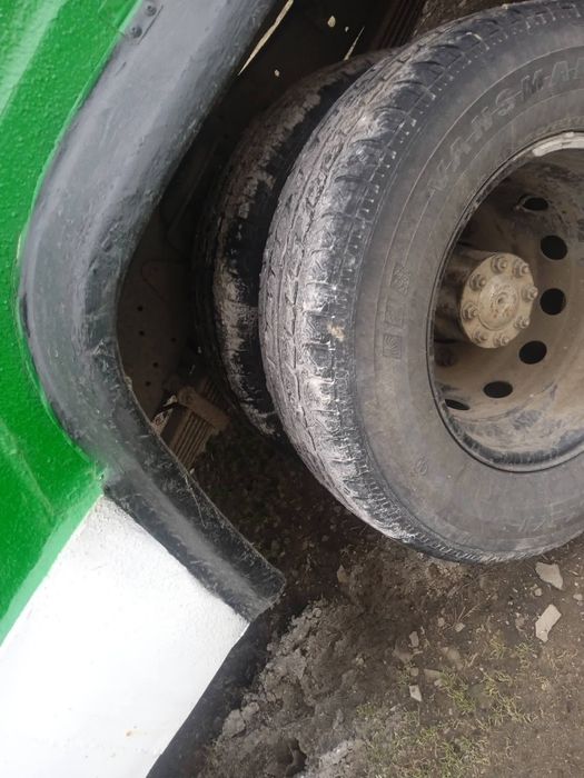 Продаи на полном ходу   4.0дизель , пасажир 22 места