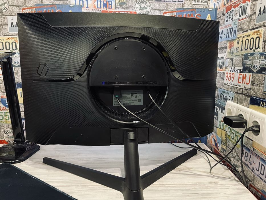 Монітор ігровий Samsung Odyssey G5 (LC27G55TQWIXCI)