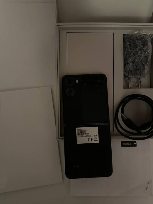 Oppo Find N2 Flip