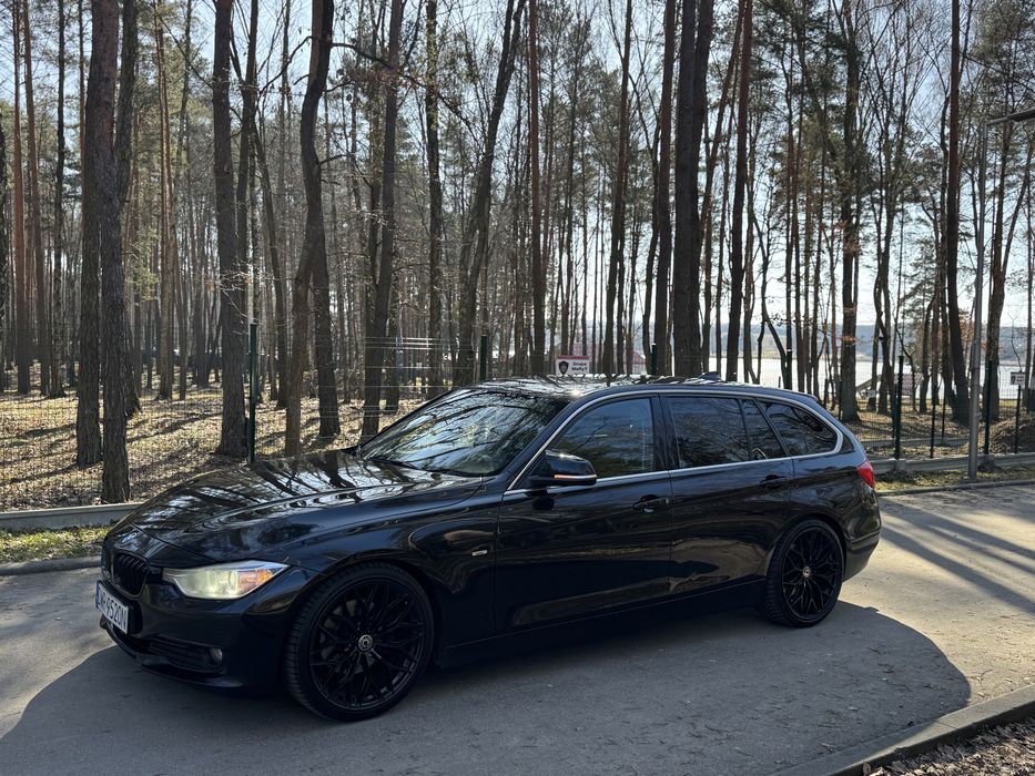 *Bmw 320 F31 Luxury*