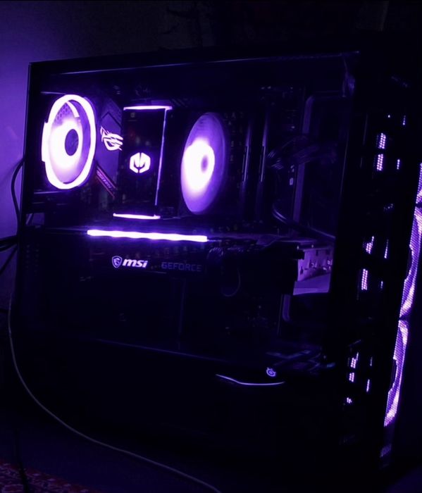 Komputer gamingowy Rtx 3070ti + r5 5600x