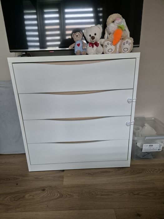 Komplet szafa i komoda