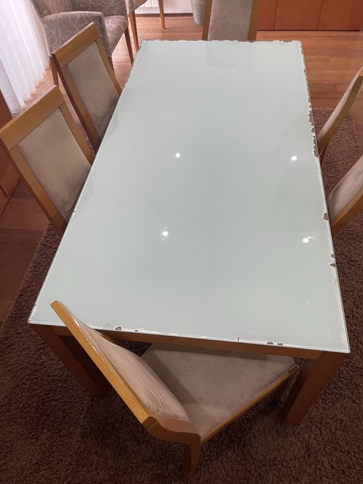 Mesa de vidro extensivel com 6 cadeiras