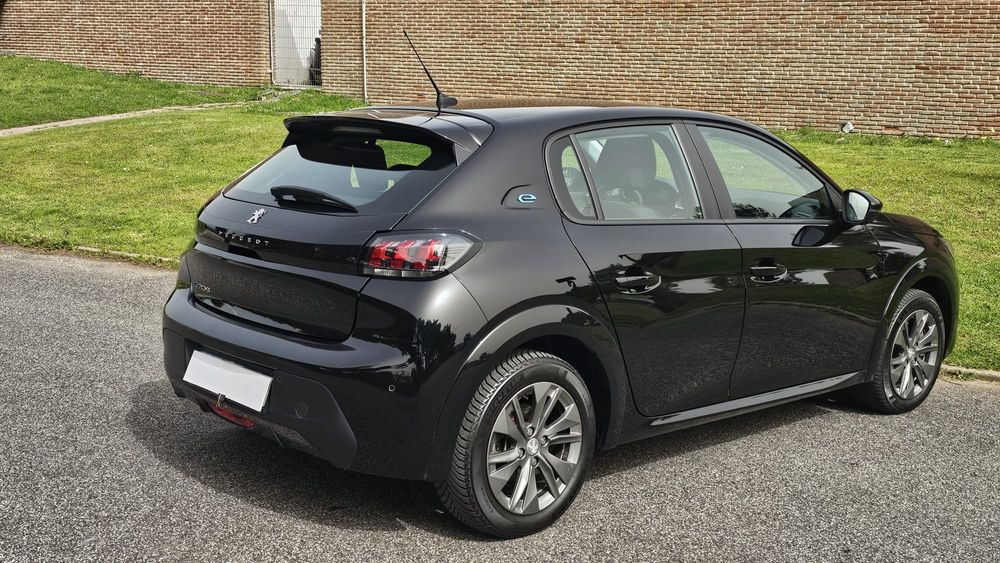 Peugeot  e-208 50kWh