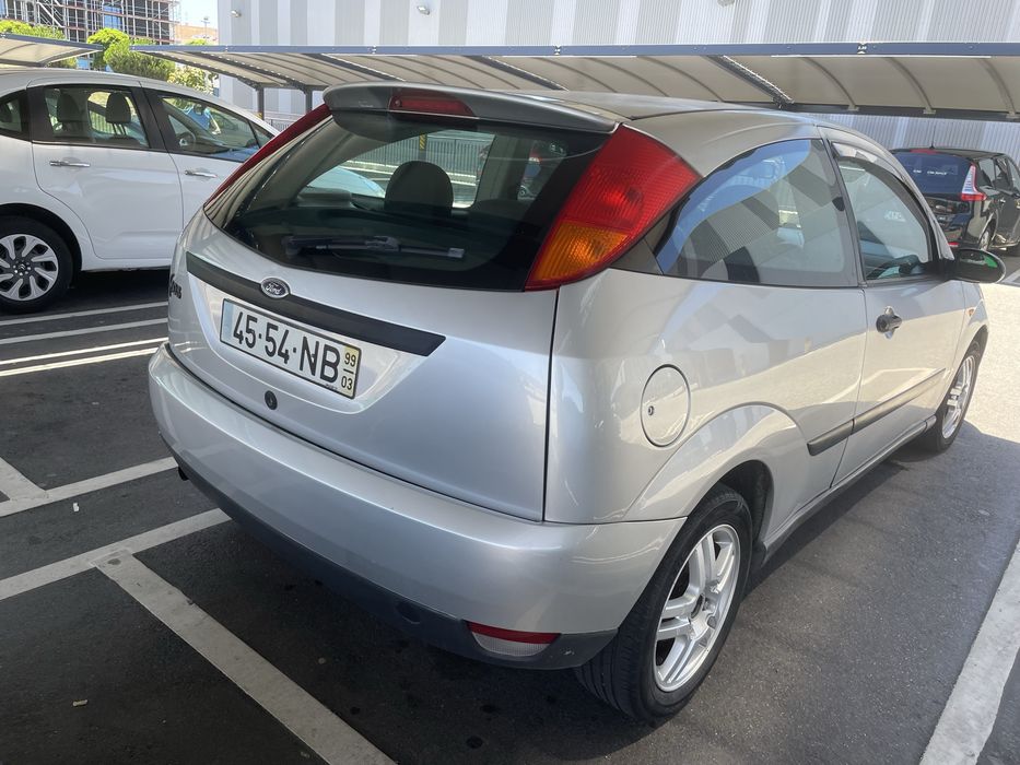 Ford focus carro muito estimado