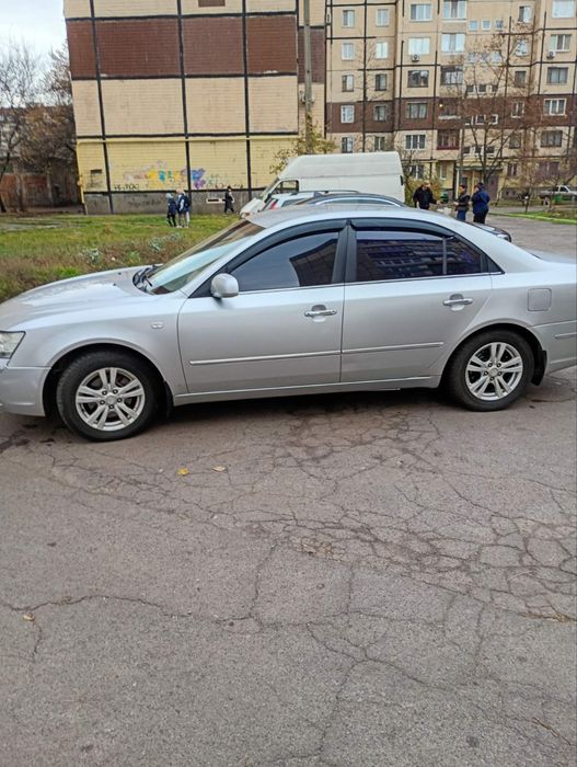 Hyundai Sonata 2008