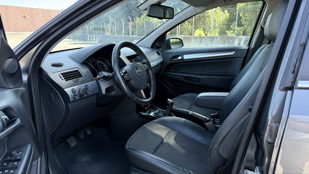 Opel Astra 1.7 CDTI COSMO 2009