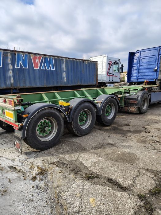 Напівпричеп контейнеровоз 20,30,40,2*20