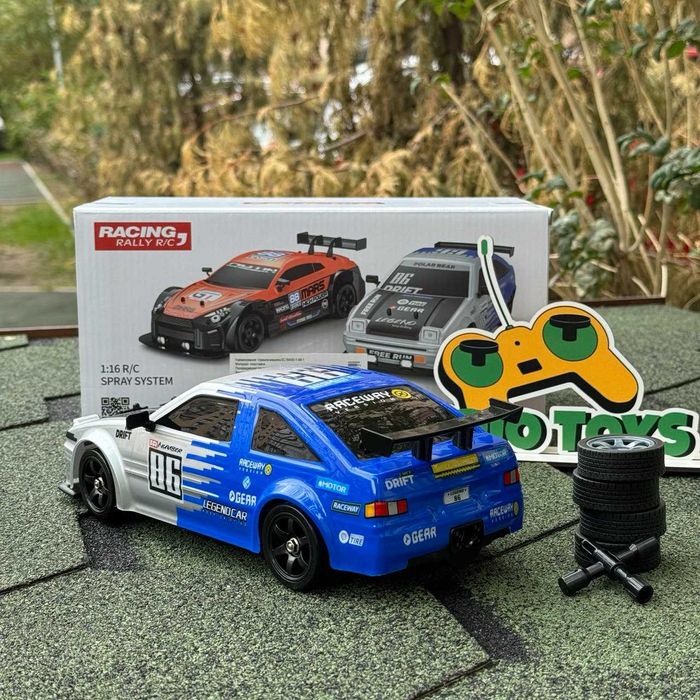 Машинка для дрифту на радіоуправлінні Toyota Trueno AE86 1:16 . Дрифт