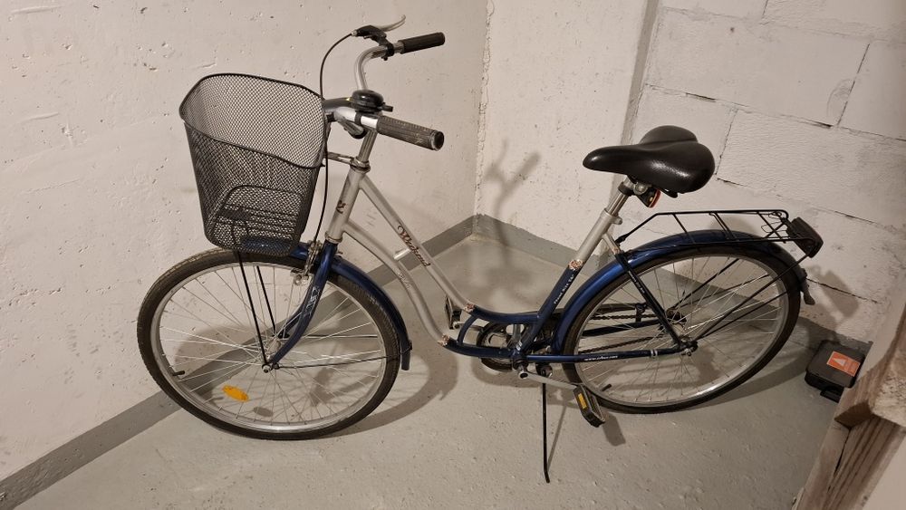 Rower damski z koszykiem