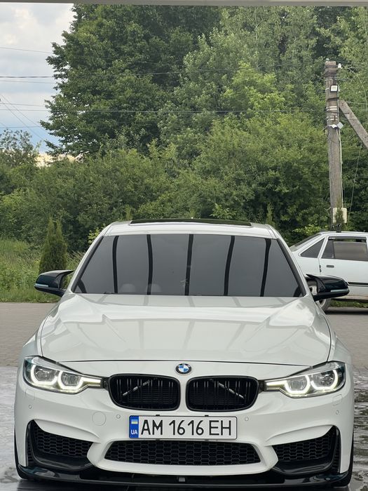 BMW F30 330i Xdrive 2017