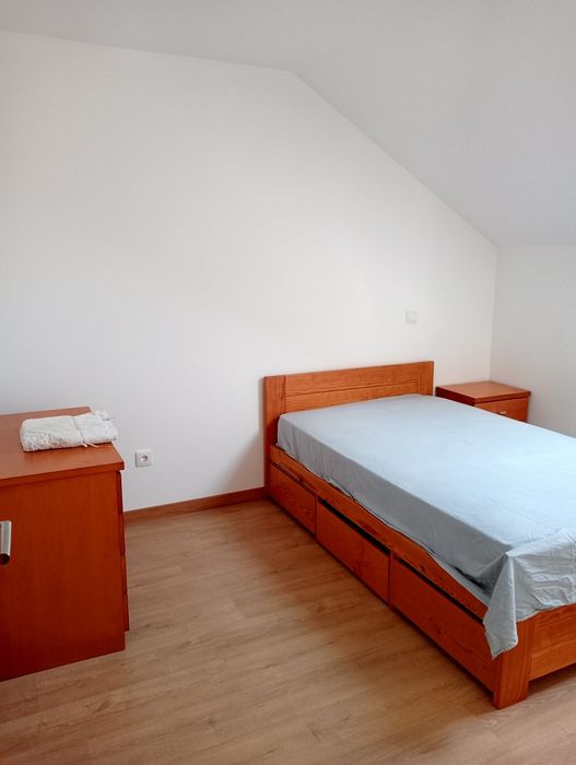 Alugo quartos nos Marrazes Leiria