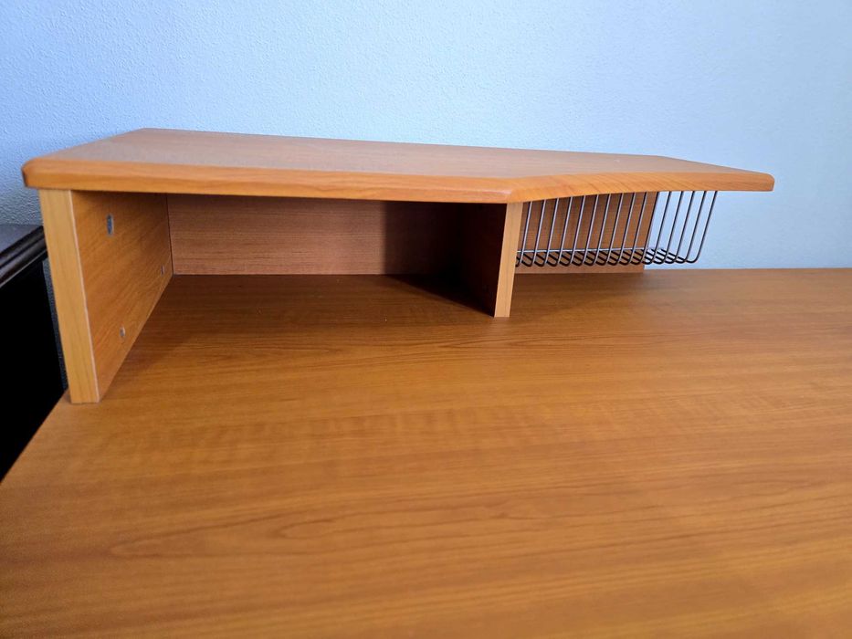 Secretária para Computador
