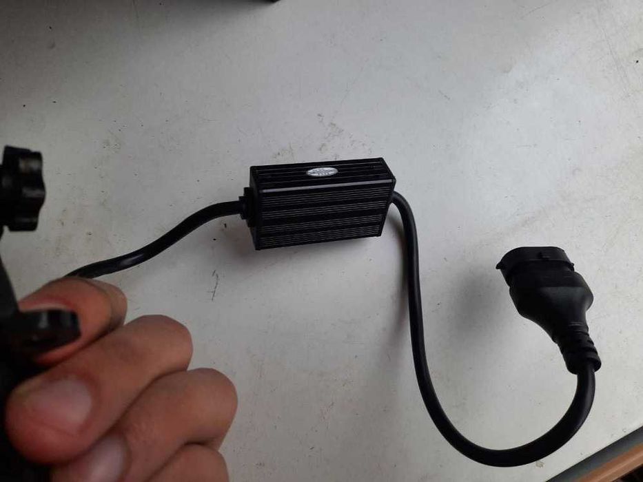 Універсальні протитуманні лінзи птф два режими біле/жовте