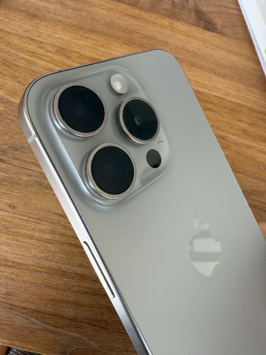 iPhone 15 Pro 256 Gb