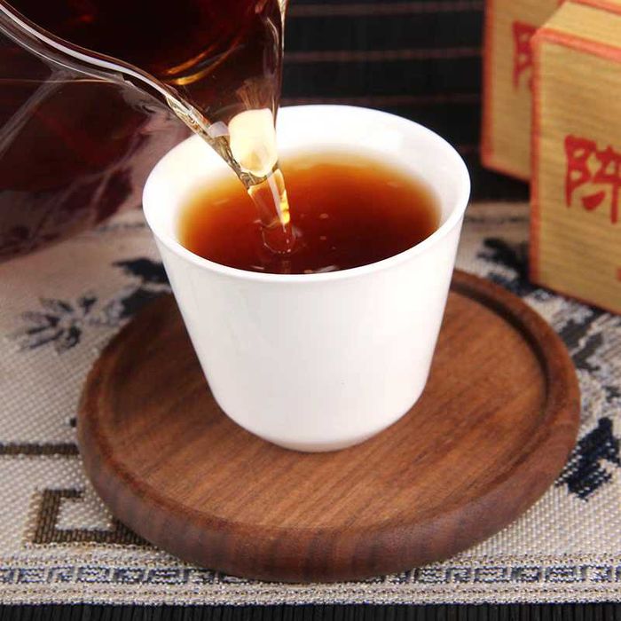 Чай Шу пуэр 2018 года •❱❱ Чэнь Сян классический ❰❰• кирпичик 50г