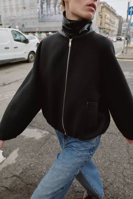 Стильний бомбер, куртка вовна Zara. Чорний