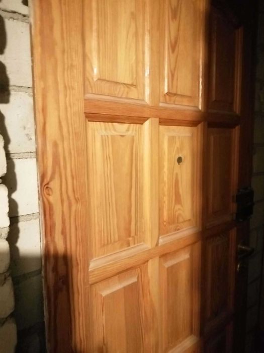 Drzwi drewniane, lite drewno. Pilna sprzedaż. Okazja!