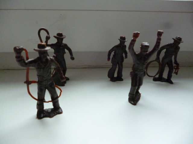 Фигурки воинов (солдатиков), солдаты Красной армии, римляне, поселенцы