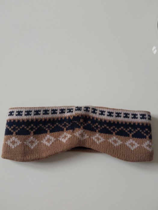 Brązowa ciepła opaska na głowę