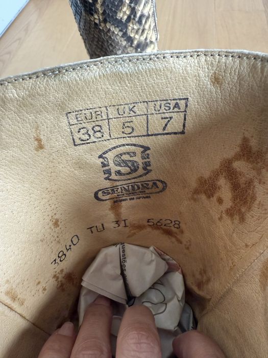 Botas vintage SENDRA em pele de cobra