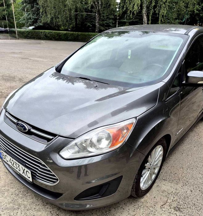 Продам власне авто Ford C-Max 2014 року.