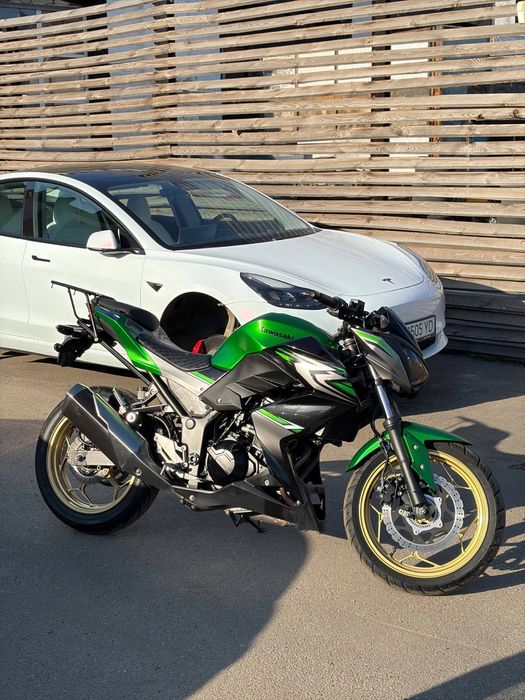 Kawasaki Z250 2017р. ABS: 3 800 $ - Мотоциклы Киев на Olx