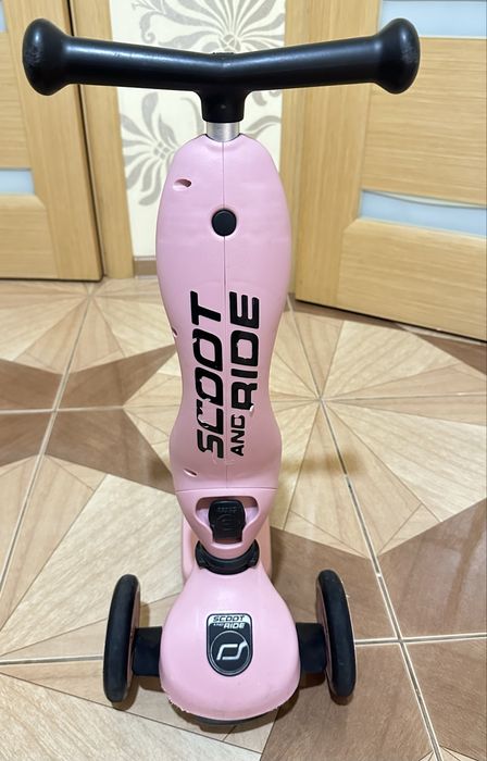 Самокат scoot and ride