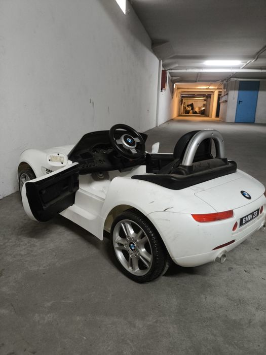 Carro elétrico criança BMW Z8