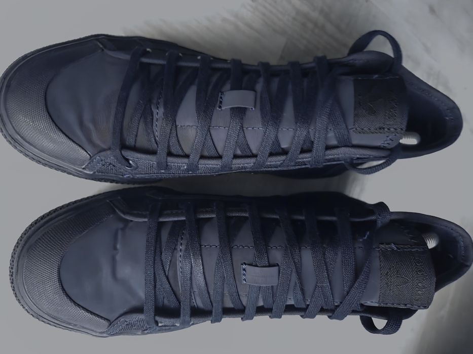 Adidas nizza trek