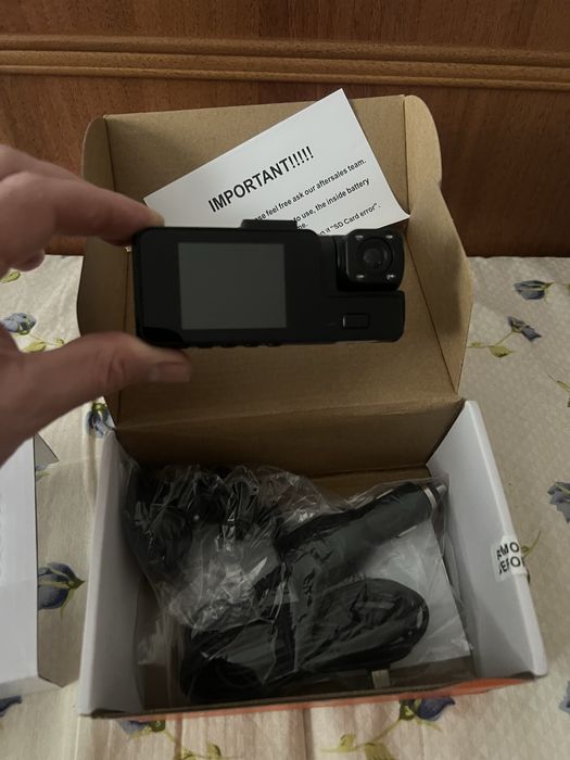 Новий відеореєстратор на дві камери