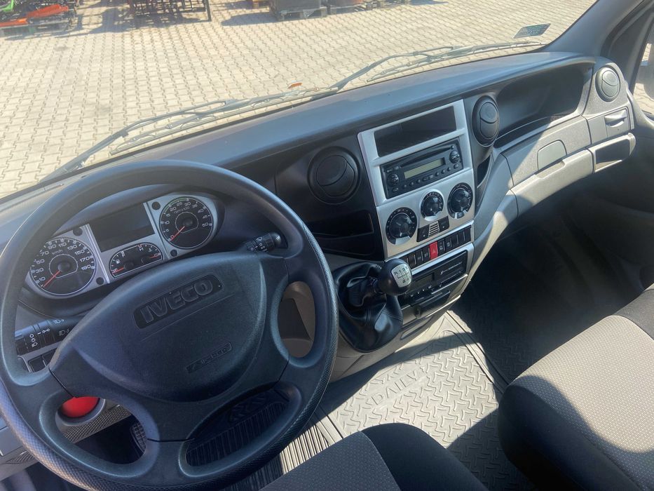Iveco Daily 50C17 3.0 170KM skrzynia otwarta 6m 1wł. Kat: C