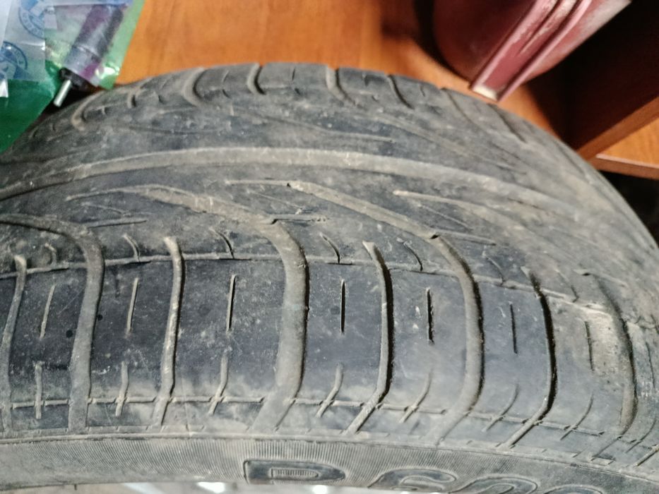 Продам пару Ауді А4