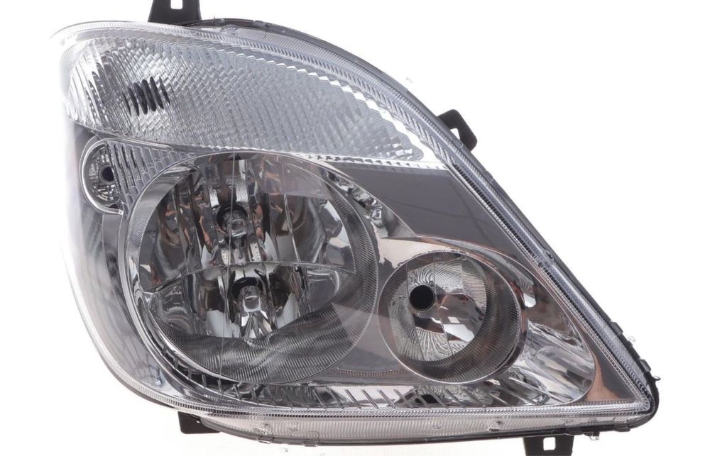 Фара (R) MB Sprinter (906) 06- (H7/H7/H7)