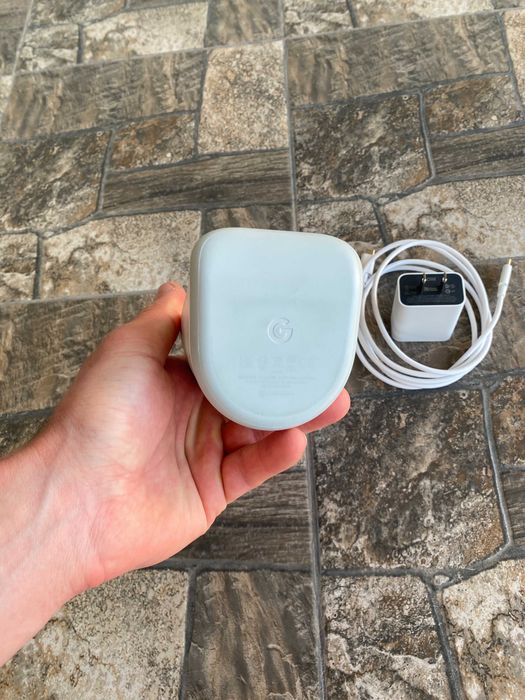 Безпровідна зарядка Google Pixel Stand 2-го покоління GA03002-US G5SPY