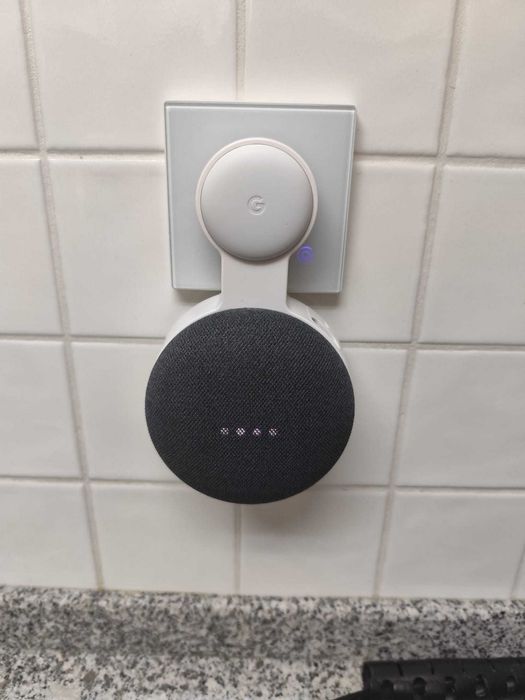 Google Nest Mini 2ª Geração com Suporte para Tomada