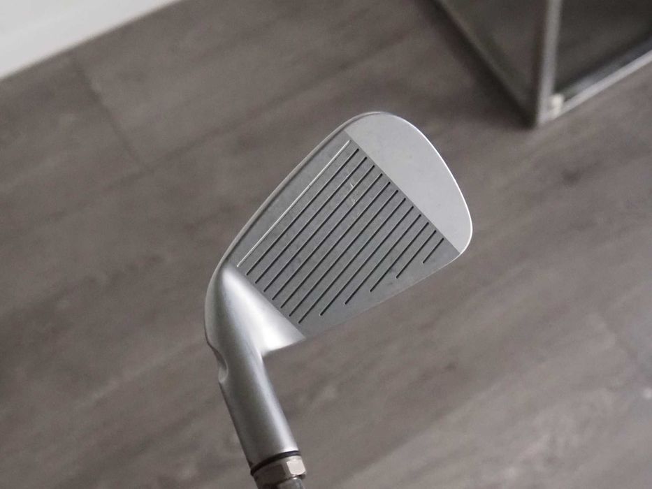 Kij do golfa Ping i210 Iron 7 BlackDot Regular Idealny na pierwszy kij
