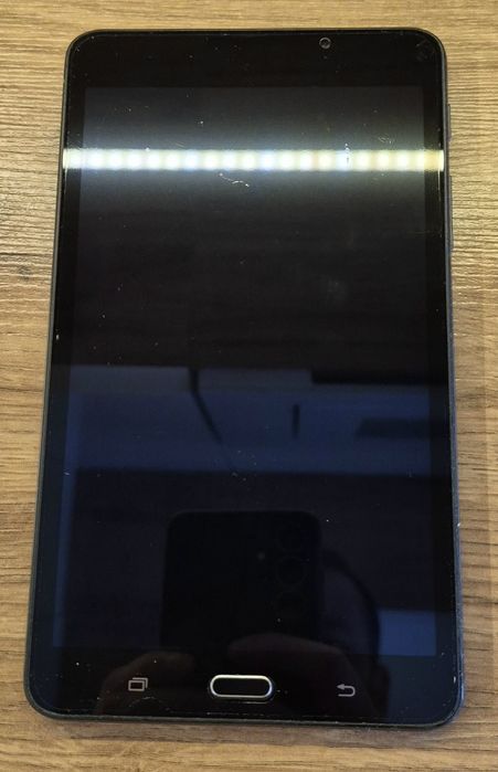 Планшет Samsung Galaxy Tab A (2016) SM-T280 (Wi-Fi) БВ