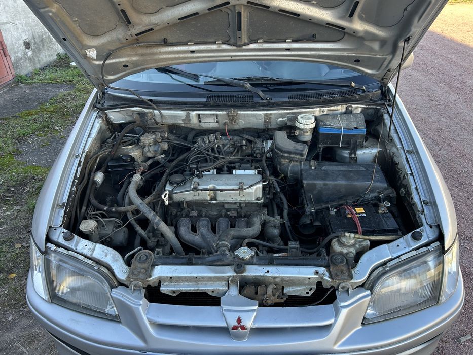 Mitsubishi space star