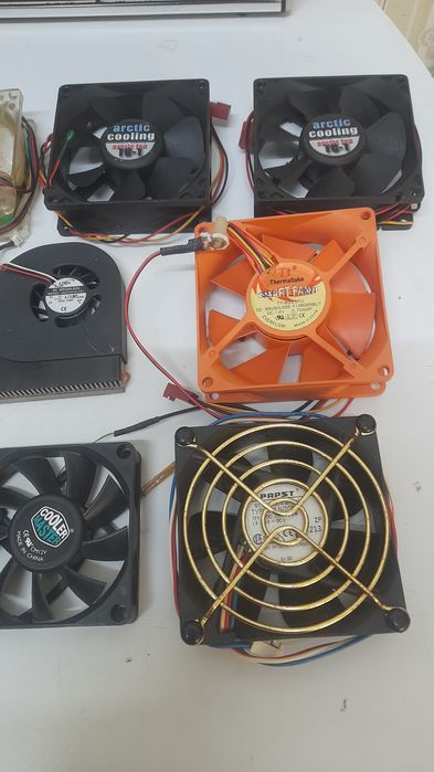 10 Ventiladores de arrefecimento para PC  - Bom estado