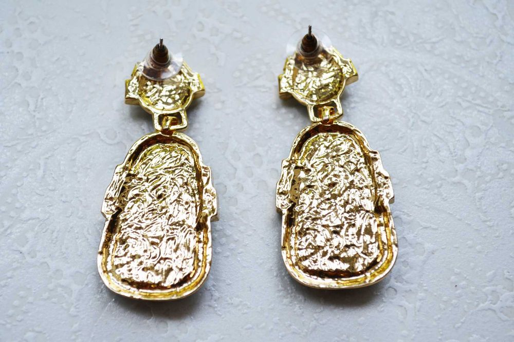 Роскошные серьги черные с зеленым monet