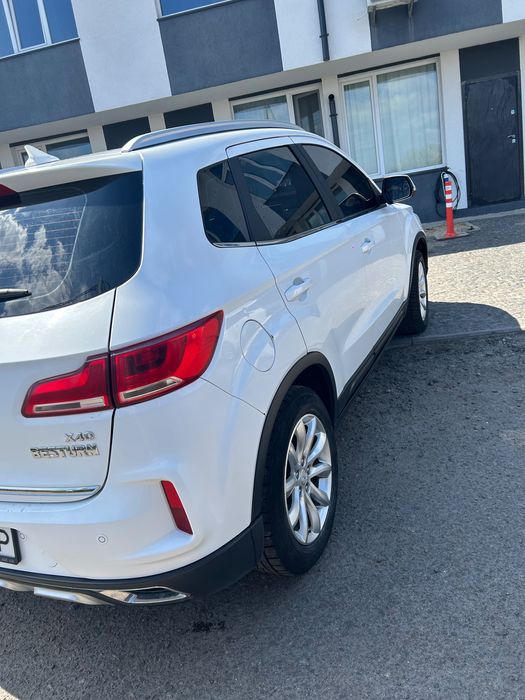 Авто FAW bestune x40