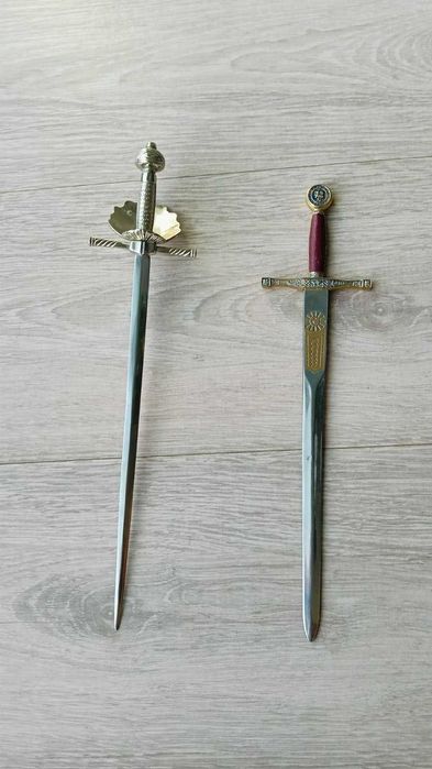 Espadas abre cartas de colecção